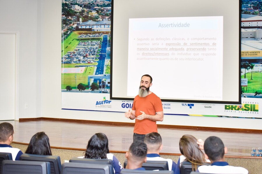 dia-do-jovem-aprendiz