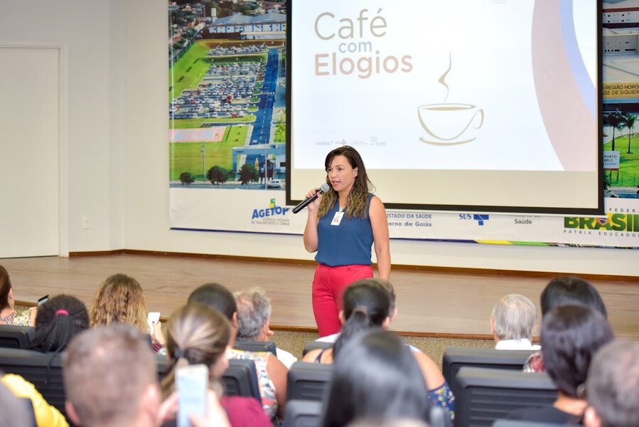 cafe-com-elogios-12