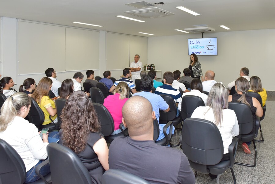 cafe-com-elogios-19
