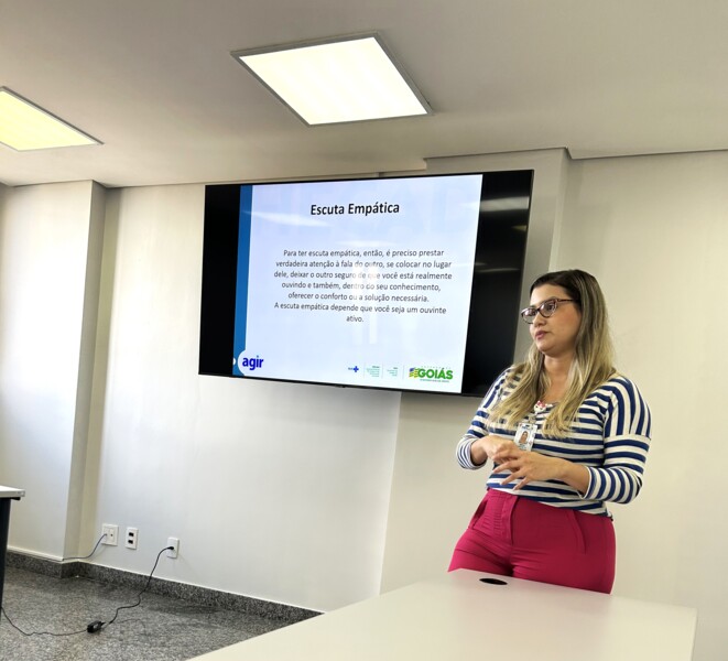 colaboradores-do-hecad-participam-de-oficina-para-acolhimento-e-escuta-empatica