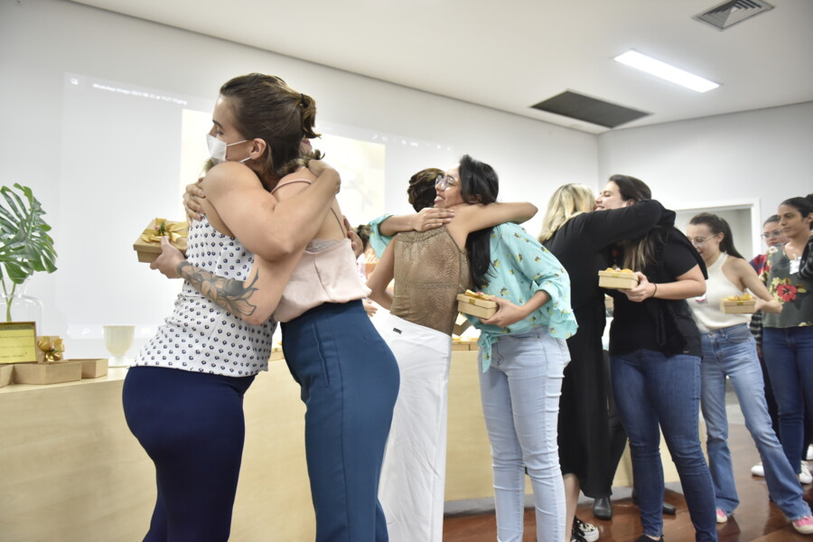 hugol-comemora-dia-do-nutricionista-profissionais-essenciais-no-cuidado-e-na-melhora-dos-pacientes
