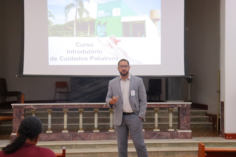 hds-promove-palestra-sobre-cuidados-paliativos