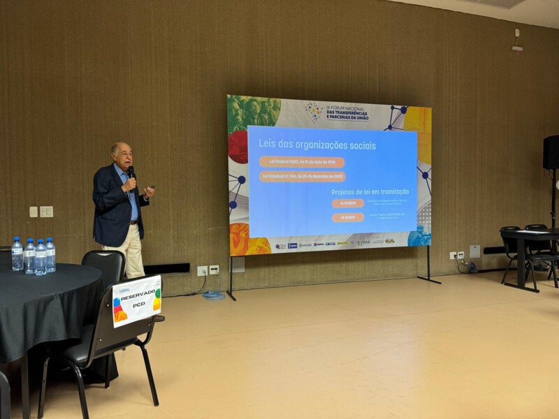 superintendente-de-relacoes-institucionais-da-agir-e-presidente-do-ibross-realiza-palestra-no-forum-nacional-das-transferencias-e-parcerias-da-uniao