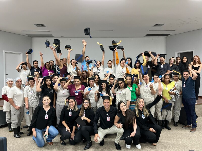 equipes-de-higienizacao-e-hotelaria-do-hugol-recebem-mais-de-140-horas-de-aperfeicoamento