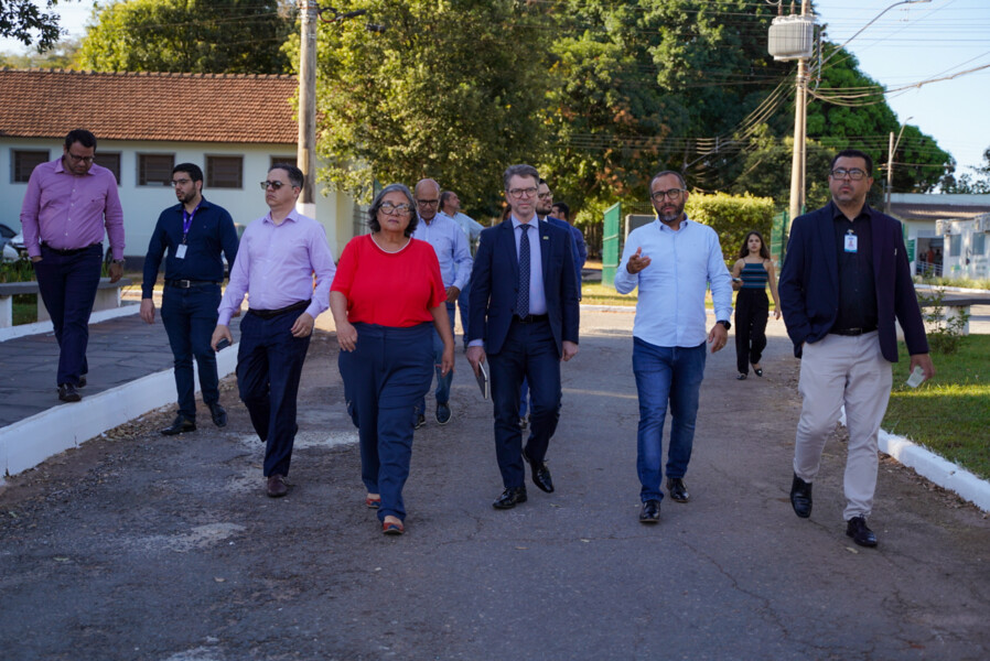 hds-recebe-visita-do-secretario-de-saude-de-goias