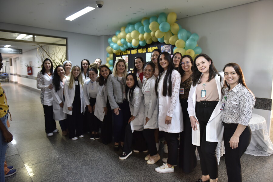 equipe-de-nutricao-realiza-acao-de-educacao-alimentar-no-hugol