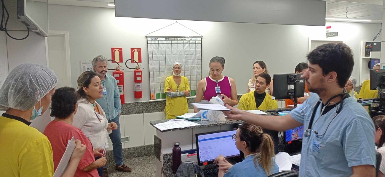 hugol-realiza-acao-para-fortalecimento-da-desospitalizacao-de-pacientes