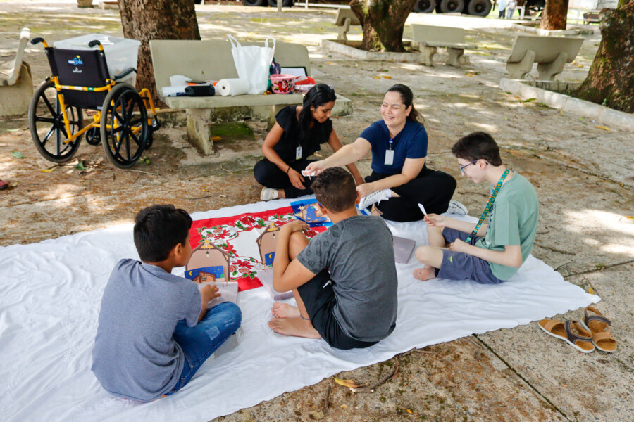 terapeutas-do-crer-celebram-encerramento-do-grupo-aprender-a-pensar-com-atividade-especial-de-natal
