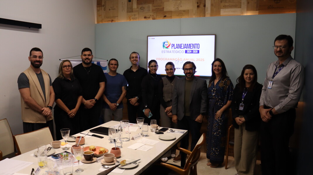 membros-do-grupo-condutor-do-planejamento-estrategico-se-reune-para-apresentacao-de-resultados-e-estruturar-a-programacao-anual-de-2025