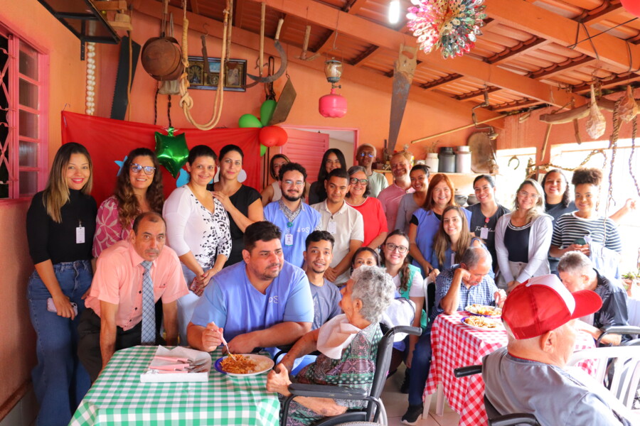 hds-celebra-tradicao-e-uniao-no-almoco-de-folia-de-reis