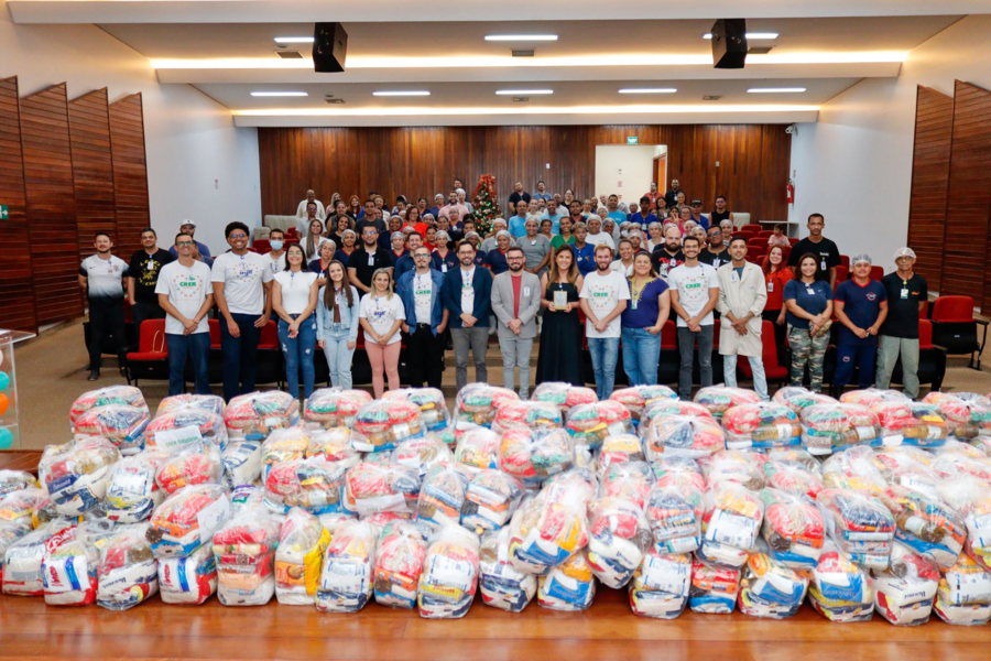 programa-agir-solidario-arrecada-cestas-basicas-neste-final-de-ano