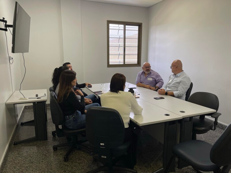 hecad-recebe-representantes-do-cora-para-troca-de-experiencias-e-novas-parcerias