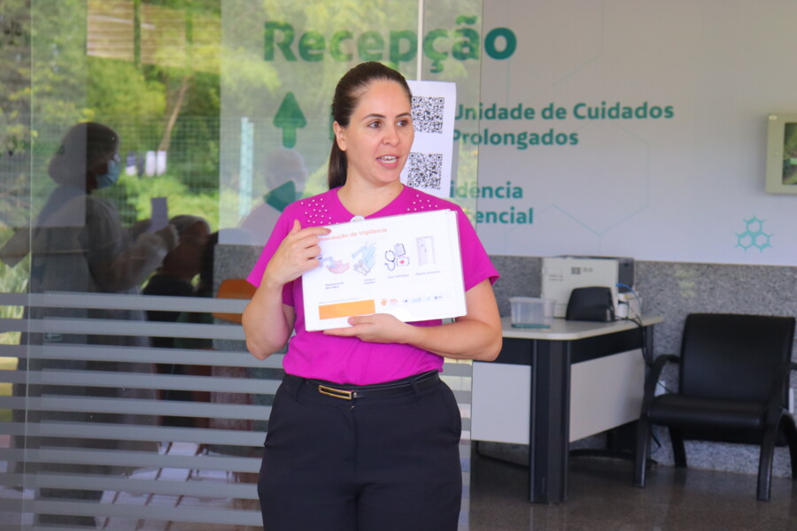 vista-se-para-a-ocasiao-hds-promove-capacitacao-sobre-precaucoes-padrao-e-adicionais