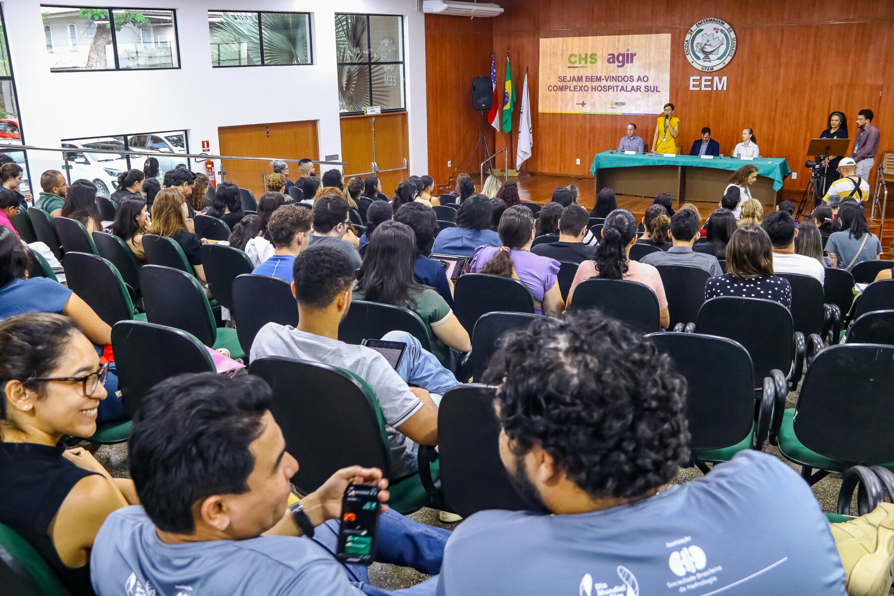 13-03-2025---ufam---acolhimento-dos-residentes-de-medicina-do-complexo-hospitalar-sul-foto-evandro-seixas-ses-am_54385093968_o.jpg