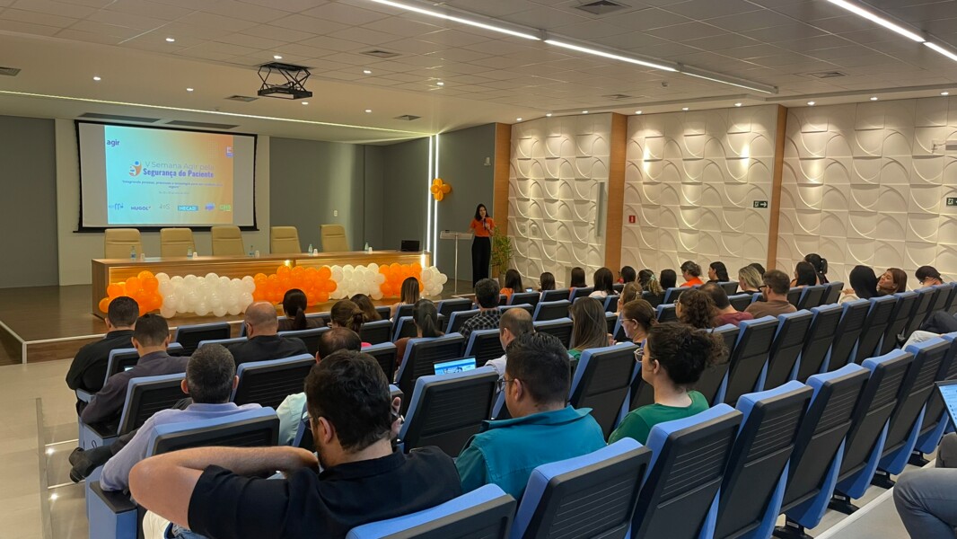 hecad-promove-mesa-redonda-sobre-cultura-de-seguranca-do-paciente