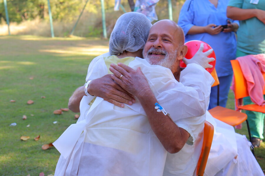 reencontro-entre-avo-e-netos-emociona-paciente-e-profissionais-da-ucp-do-hds