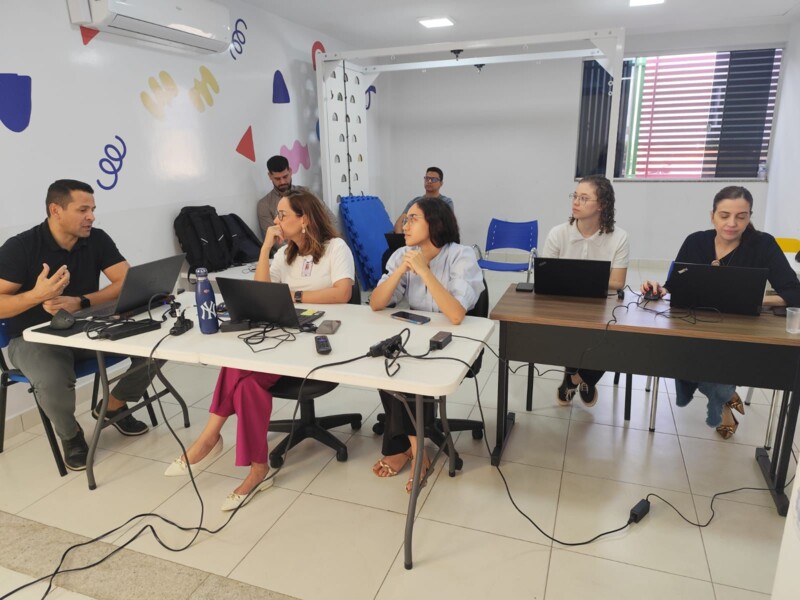 equipe-de-projetos-do-nucleo-de-tecnologia-e-inovacao-realiza-treinamento-de-implantacao-de-sistema-de-terapias-na-rede-teia