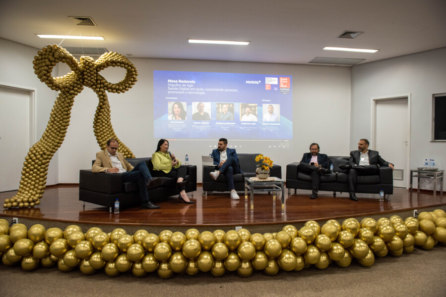hugol-realiza-mesa-redonda-sobre-saude-digital-com-foco-em-pessoas-processos-e-tecnologia
