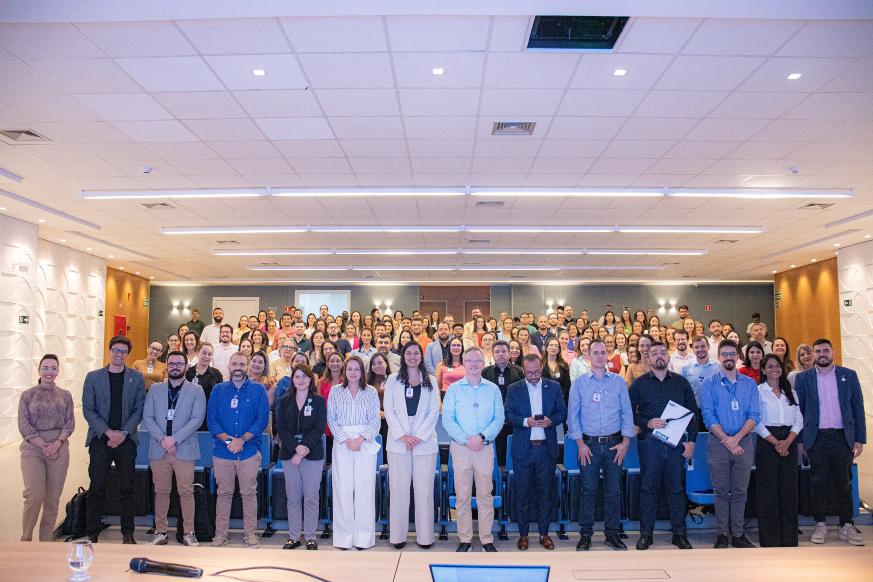 agir-celebra-conquistas-e-fortalece-cultura-de-resultados-no-2-encontro-de-campeoes-da-metodologia-4dx