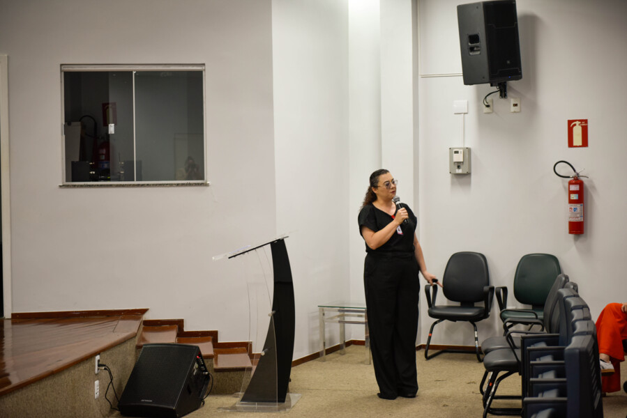hugol-apresenta-politica-de-orcamento-e-custos-pol-011-durante-reuniao-do-pequi