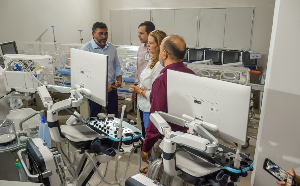 governador-do-amazonas-visita-chs-e-acompanha-avancos-nas-obras-e-na-modernizacao-tecnologica-da-unidade