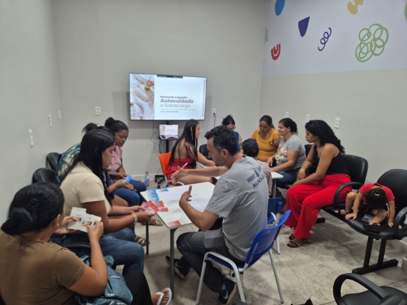 ambulatorio-de-maes-atipicas-da-rede-teia-agir-promove-rodas-de-conversa-sobre-autocuidado-e-sobrecarga