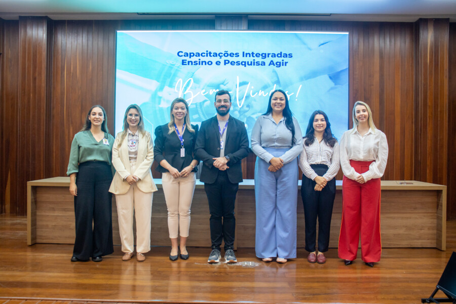 ensino-agir-encerra-cronograma-de-capacitacoes-integradas-com-encontro-sobre-integracao-ensino-servico-comunidade