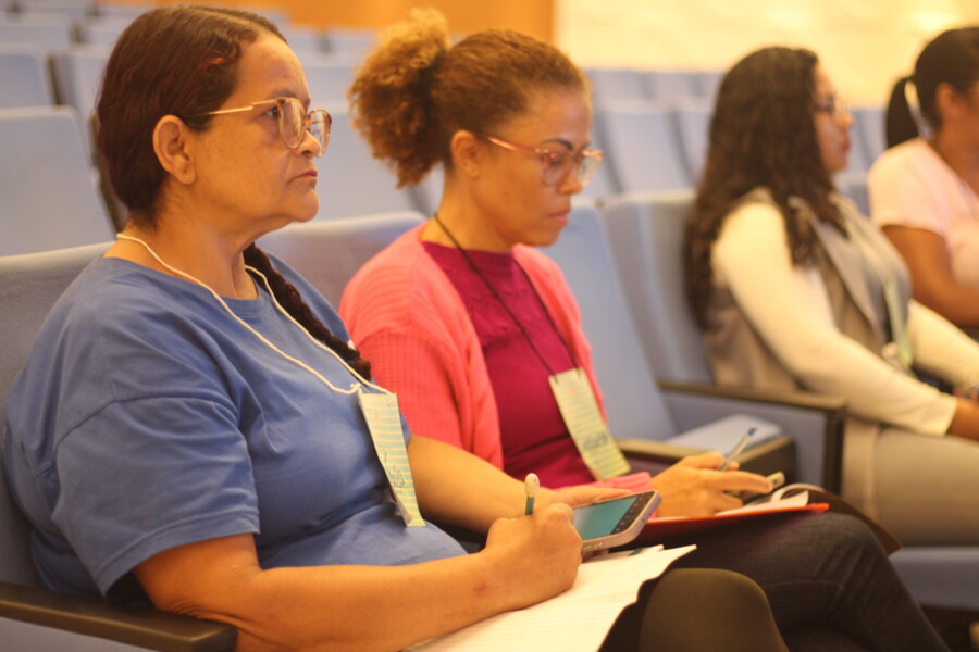 hecad-apresenta-rotina-do-servico-social-a-estudantes-em-visita-tecnica