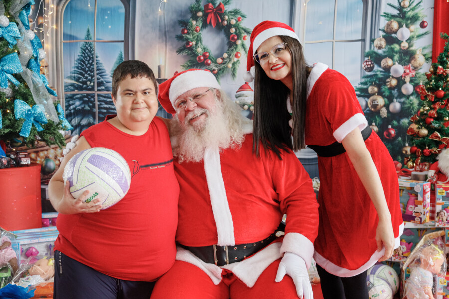 programacao-especial-de-natal-do-crer-leva-alegria-cuidado-e-esperanca-a-pacientes-e-colaboradores