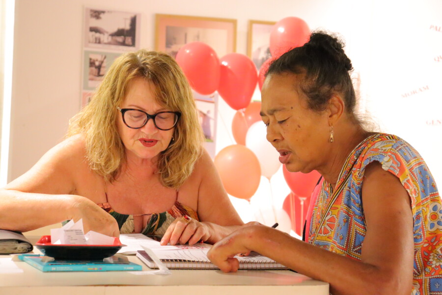 hds-promove-celebracao-afetiva-em-aniversario-de-paciente-moradora-com-oficina-de-leitura-e-escrita