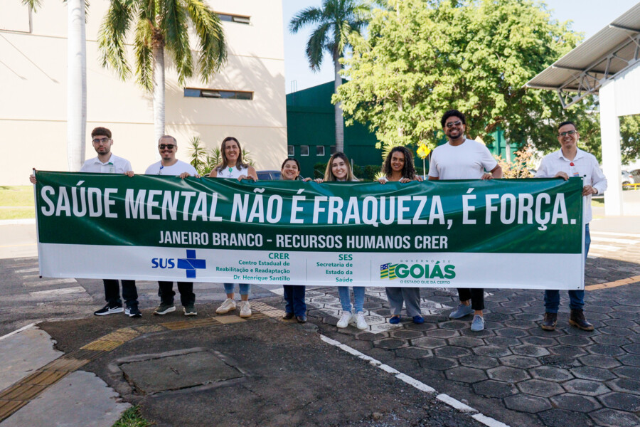 crer-promove-acao-de-janeiro-branco-e-leva-conscientizacao-sobre-saude-mental-as-ruas
