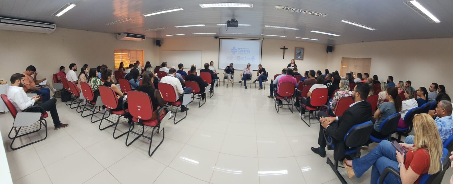 evento-do-dia-da-virada-marca-a-transicao-de-gestao-do-hospital-regional-de-caceres-hrcac-para-a-agir