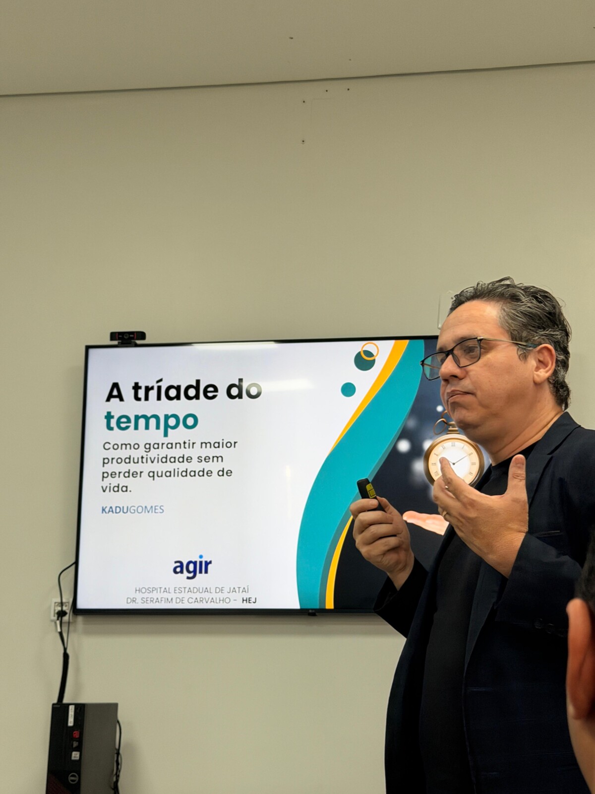 gestores-do-hej-participam-de-palestra-sobre-a-gestao-do-tempo