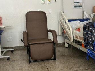 hospital-estadual-de-jatai-recebe-novos-mobiliarios-para-reforcar-assistencia-e-conforto-de-pacientes