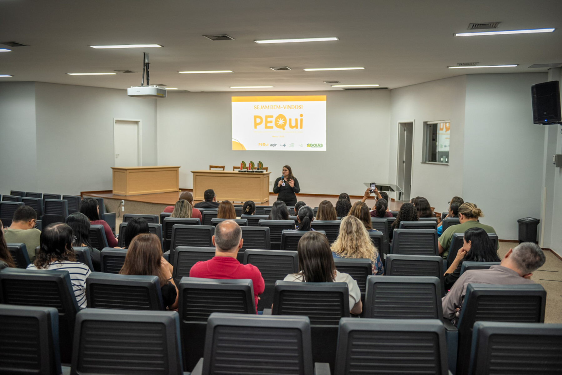 hugol-reconhece-setores-destaque-no-pequizometro-em-encontro-mensal-do-pequi