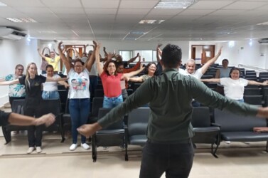 agir-promove-acao-de-integracao-para-servidores-estatutarios-do-hospital-regional-de-caceres