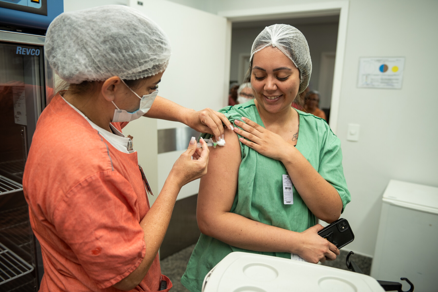 hugol-realiza-campanha-de-vacinacao-contra-influenza-e-imuniza-mais-de-16-mil-colaboradores