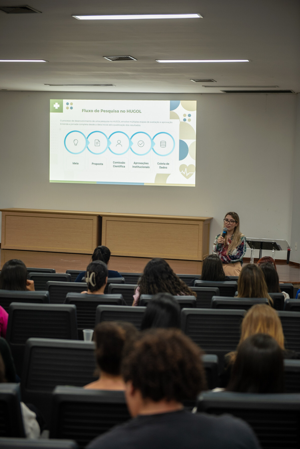 hugol-realiza-5-simposio-cientifico-e-fortalece-cultura-de-pesquisa-na-unidade