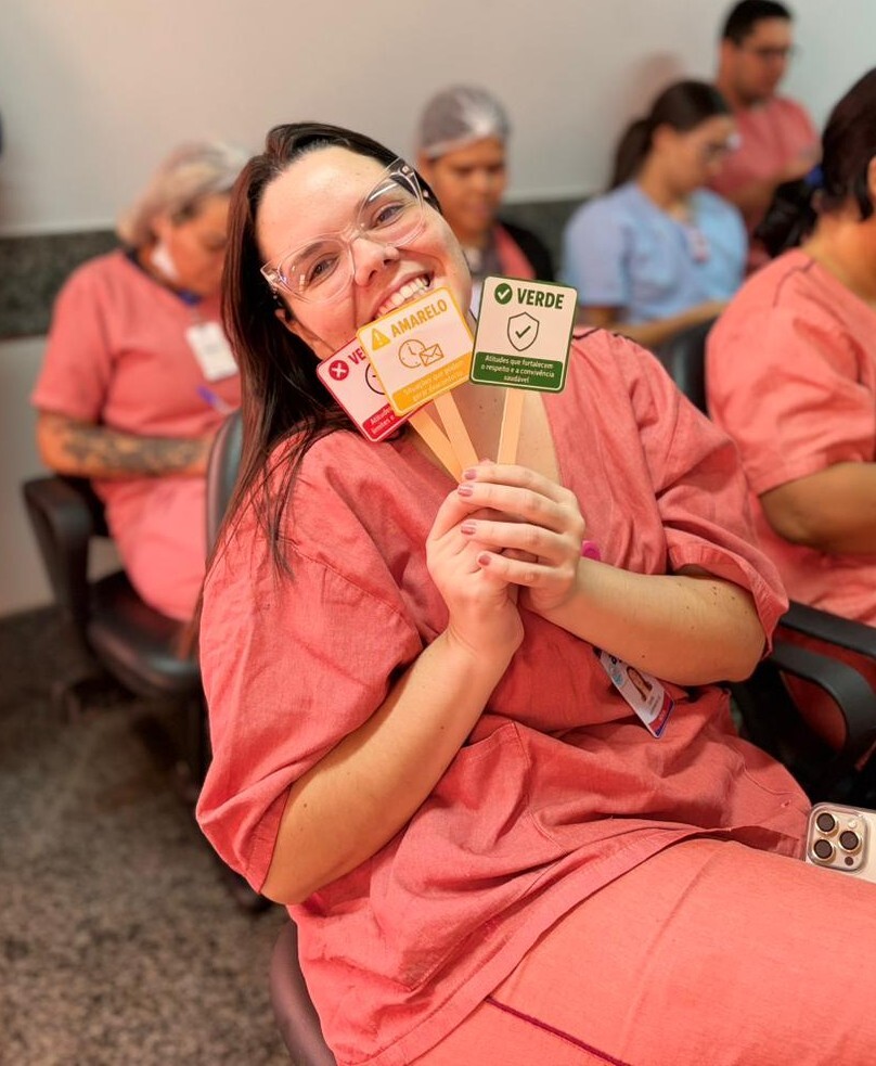 hugol-promove-acao-conectados-pelo-respeito-na-clinica-medica-e-unidade-de-queimados