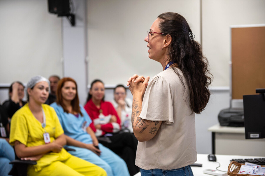 hugol-promove-workshop-sobre-comunicacao-nao-violenta-no-atendimento-aos-pacientes