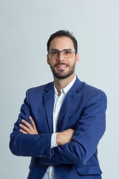Diretor Administrativo e Financeiro  - Luiz Eduardo Oliveira de Paiva 
